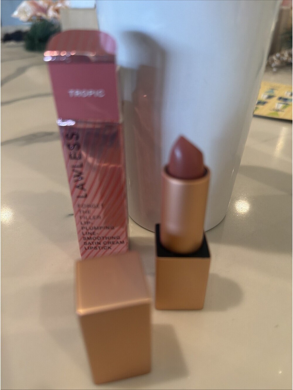 Lawless Forget The Filler Lip Plumping Line Smoothing SatinCream Lipstick Tropic